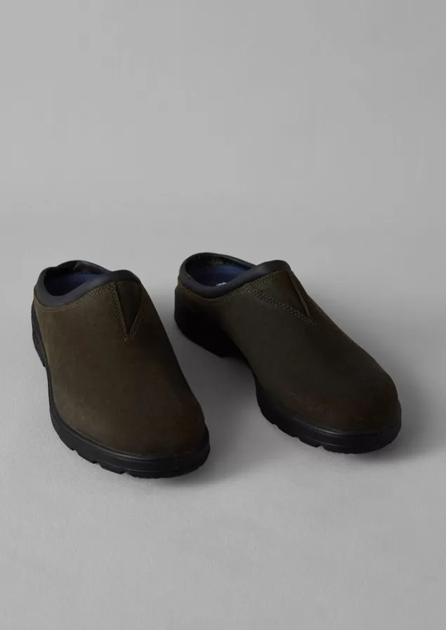 Toast Blundstone Waxed Suede Grip Clogs