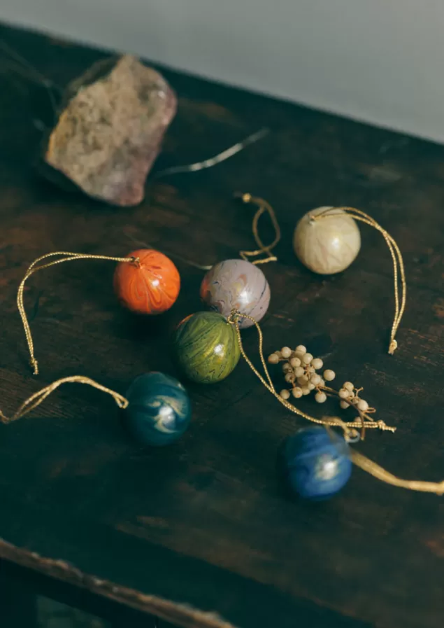 Toast Mini Hand Marbled Bauble Set