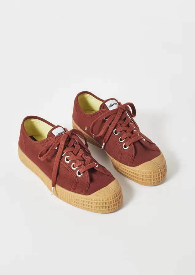 Women Toast Novesta Star Master Plimsolls