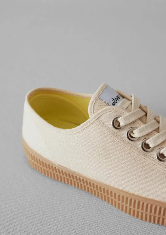 Women Toast Novesta Star Master Plimsolls